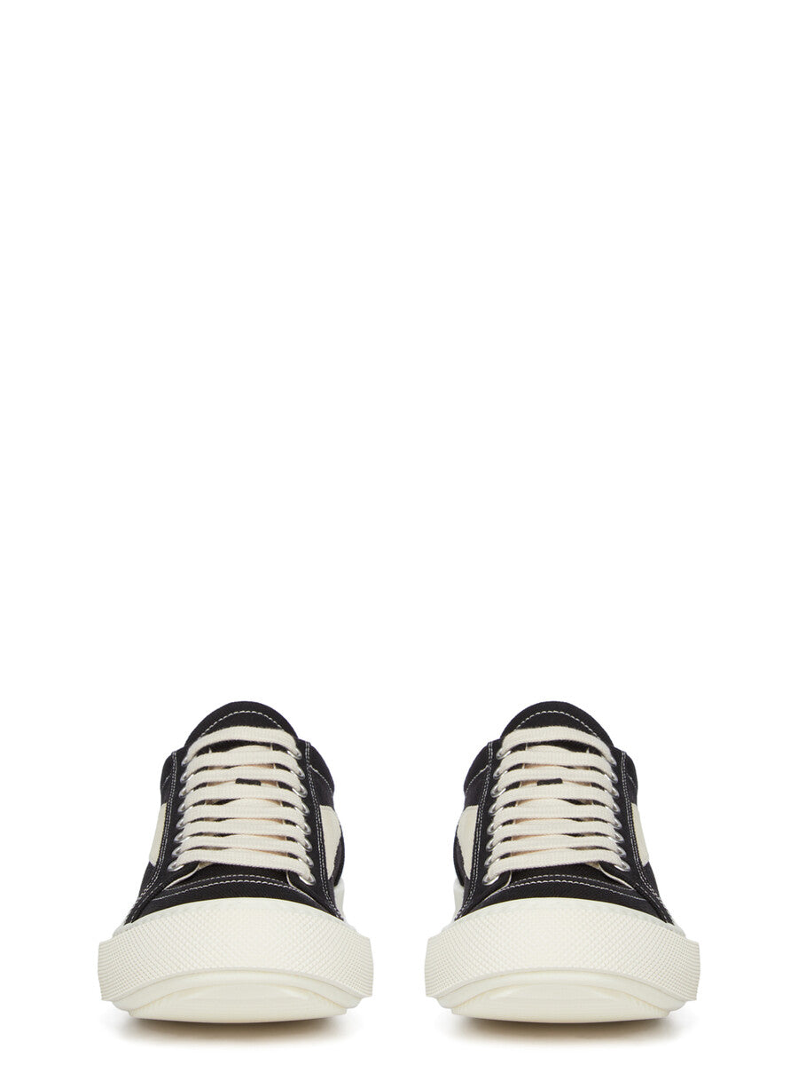 Fashion related image used in ecommerce context featuring designer aesthetic and visual storytelling