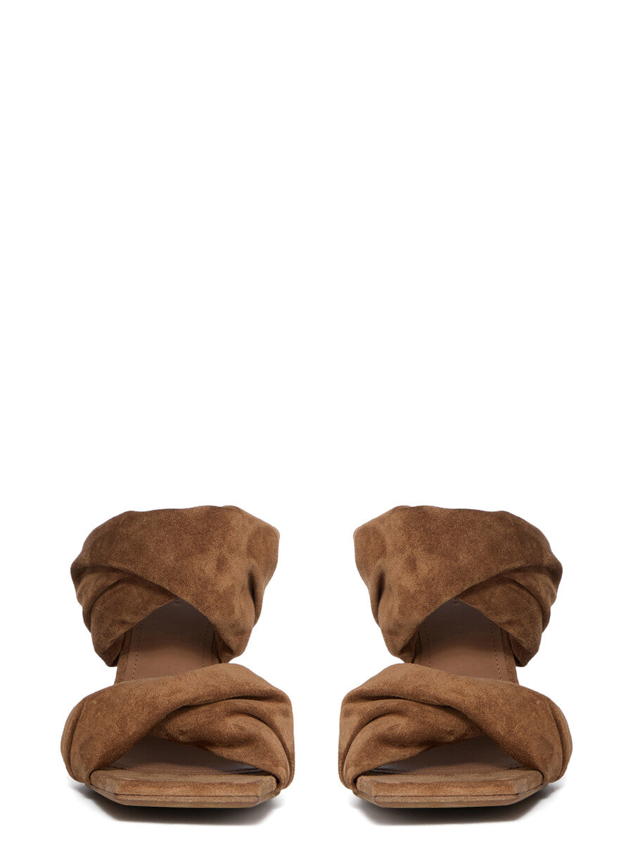 RP02E4803_LVS_134 | TWISTED CANTILEVER 8