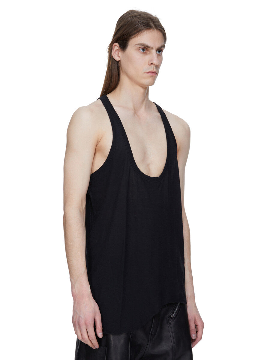 Fashion related image used in ecommerce context featuring designer aesthetic and visual storytelling