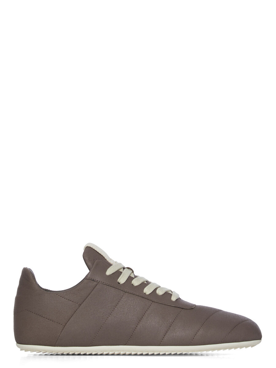 RU02F4878_LBSQ1_341 | QUILTED MINIMAL SNEAKS