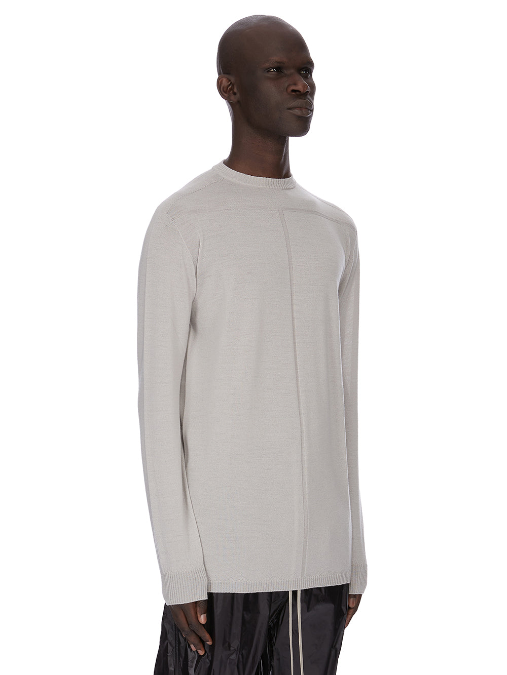 RU01F2627_ML_08 | OVERSIZED LEVEL