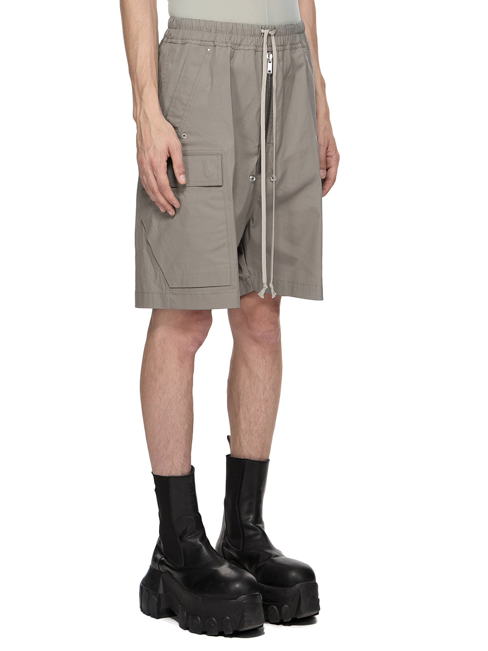 RU02F4360_TE_48 | CARGOBELA SHORTS