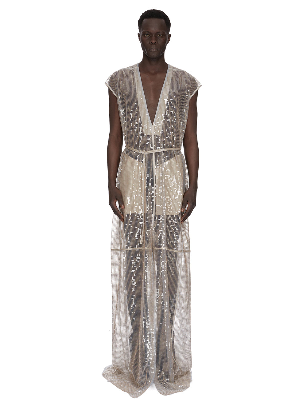 Fashion related image used in ecommerce context featuring designer aesthetic and visual storytelling
