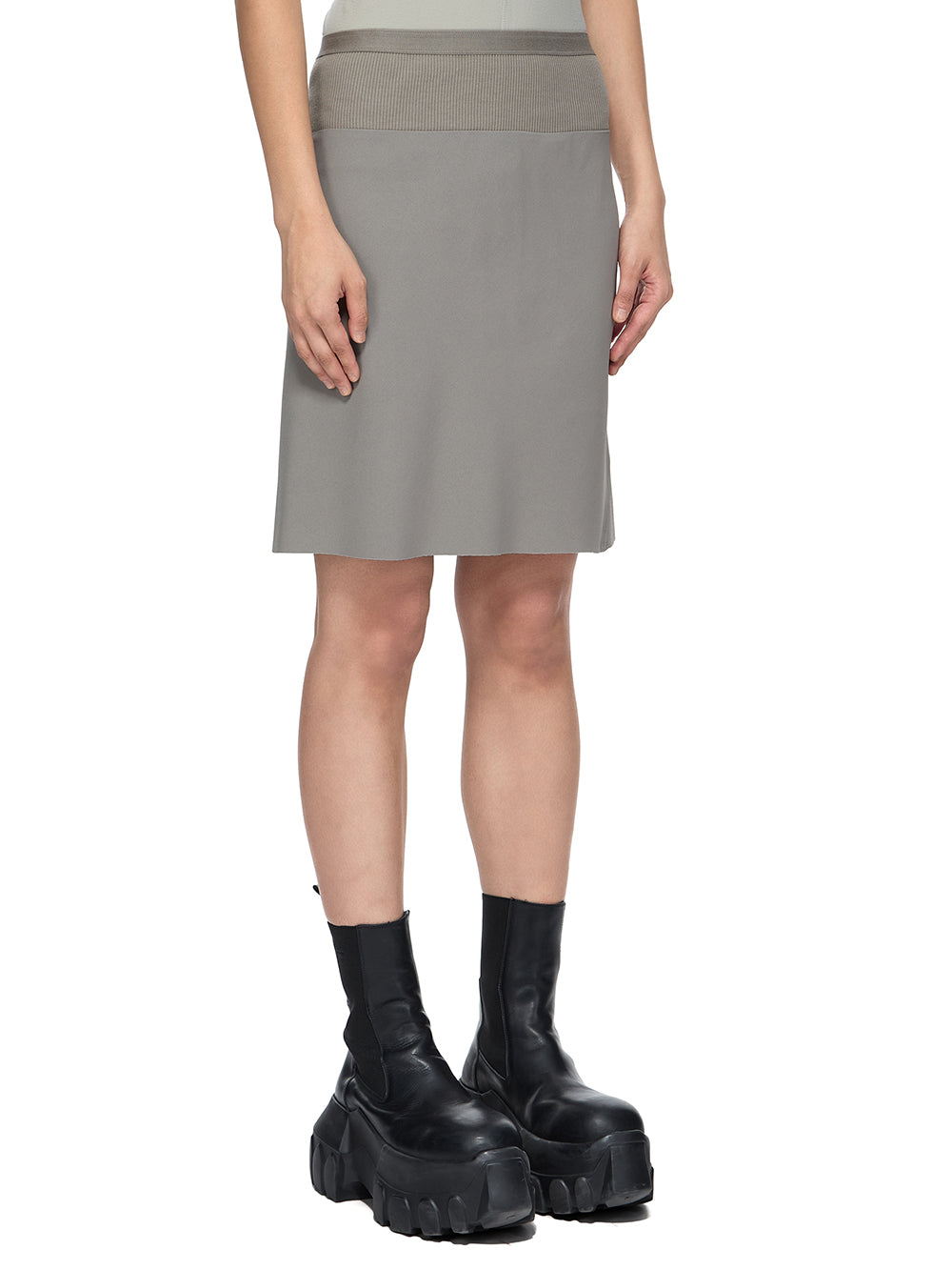 RP02F5370_HY_48 | SHORT BIAS SKIRT