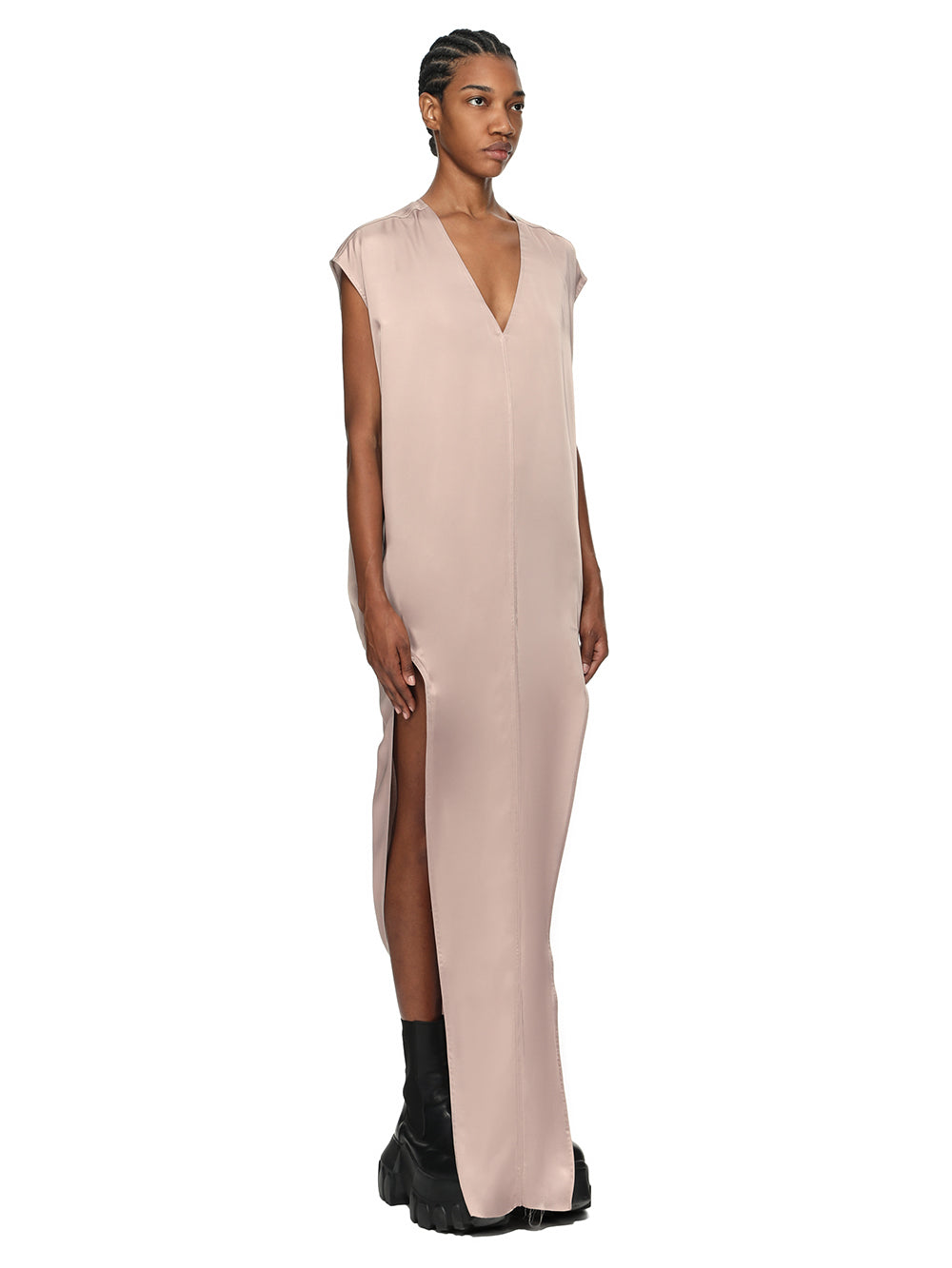 RP02F5505_SCH_23 | ARROWHEAD GOWN