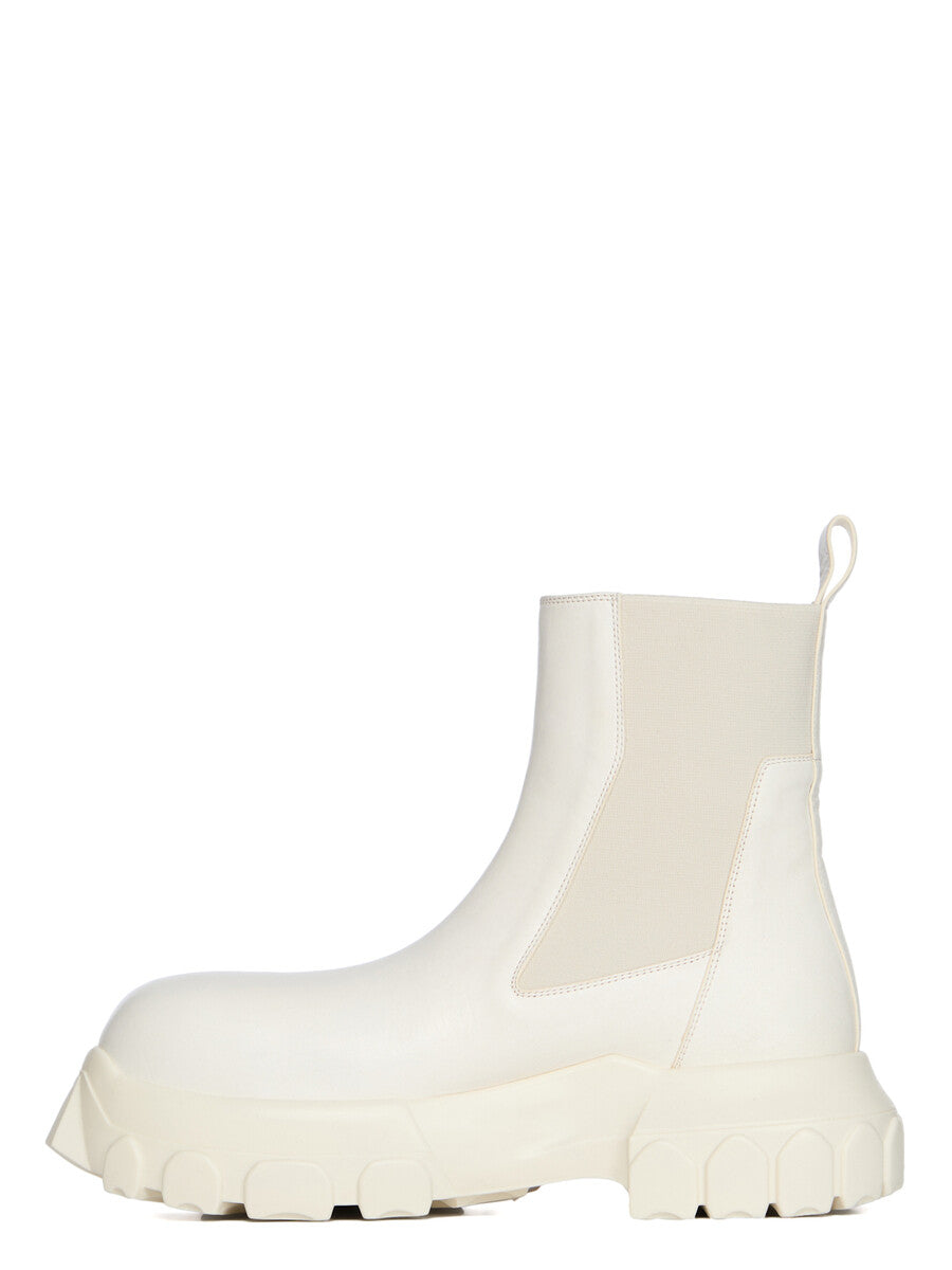 RP02E4881_LBH_111 | BEATLE BOZO TRACTOR