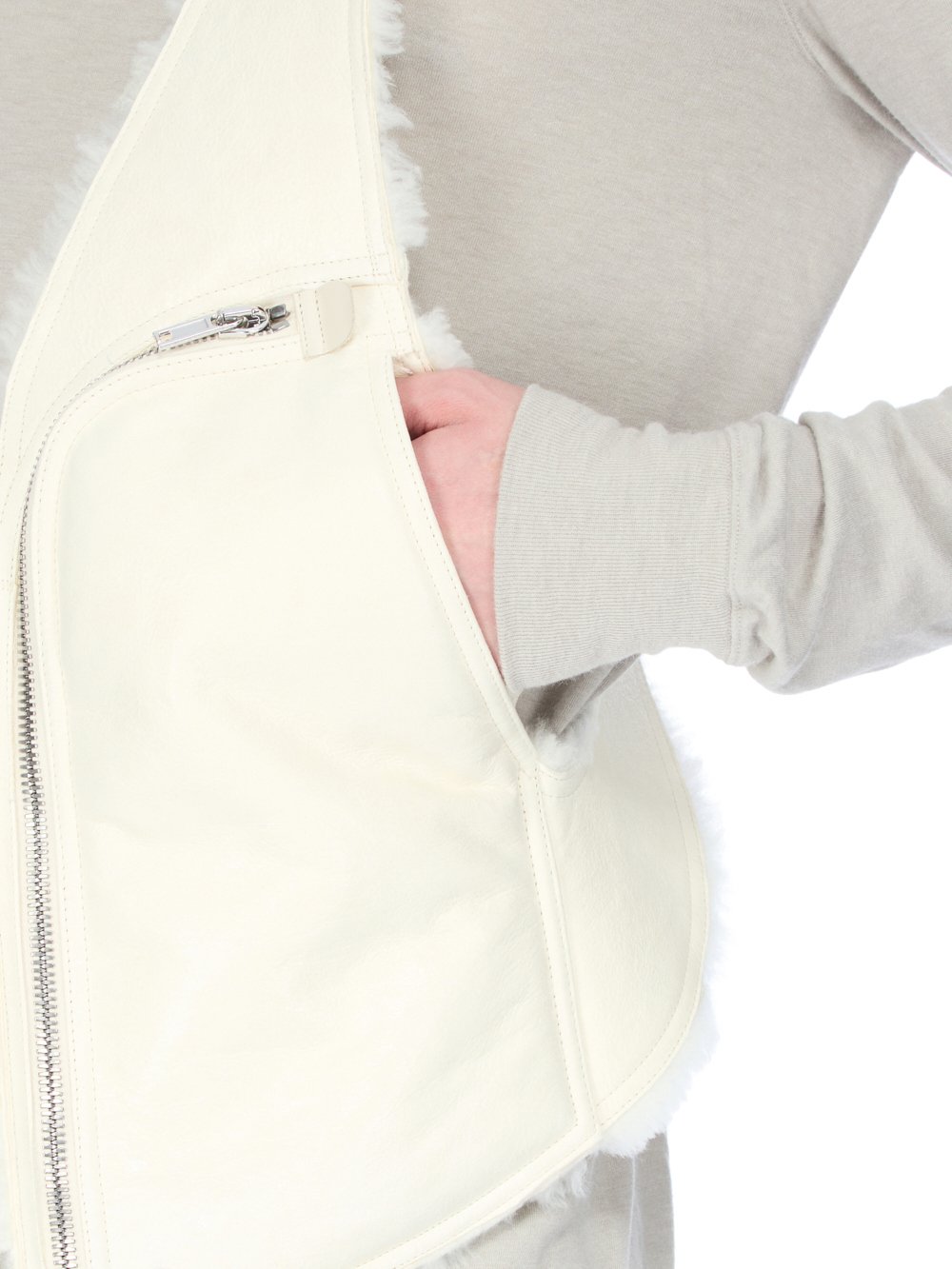 RU02E1763_LSHA_11 | BAUHAUS VEST