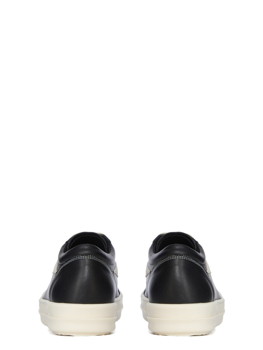 Fashion related image used in ecommerce context featuring designer aesthetic and visual storytelling