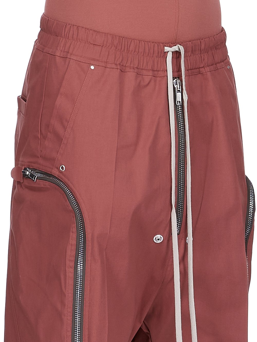 RU02E1392_TE_13 | BAUHAUS BELA