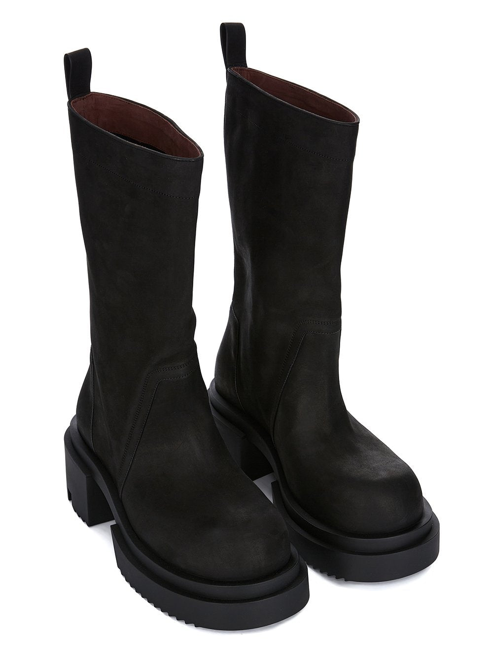 RP02E4834_LWN_09 | CALF PULL ON BOGUN