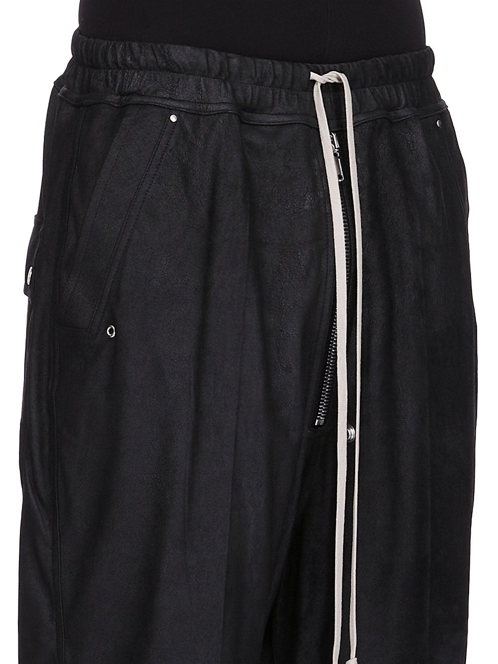 RU02E1349_LBA_09 | BELA PODS