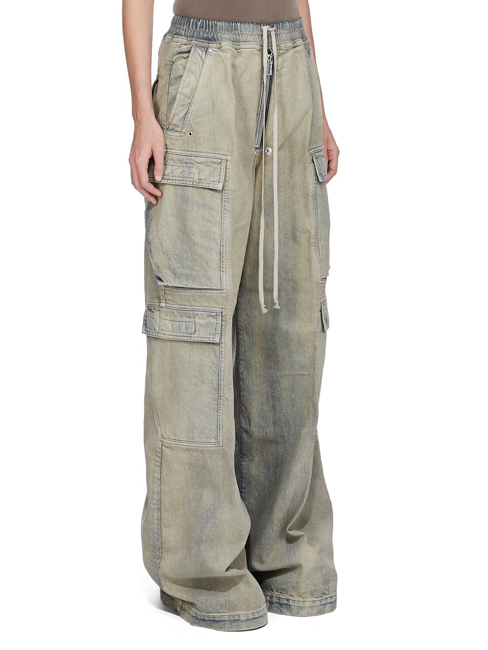 DS02E7324_DMP_38 | DOUBLE CARGO JUMBO BELAS