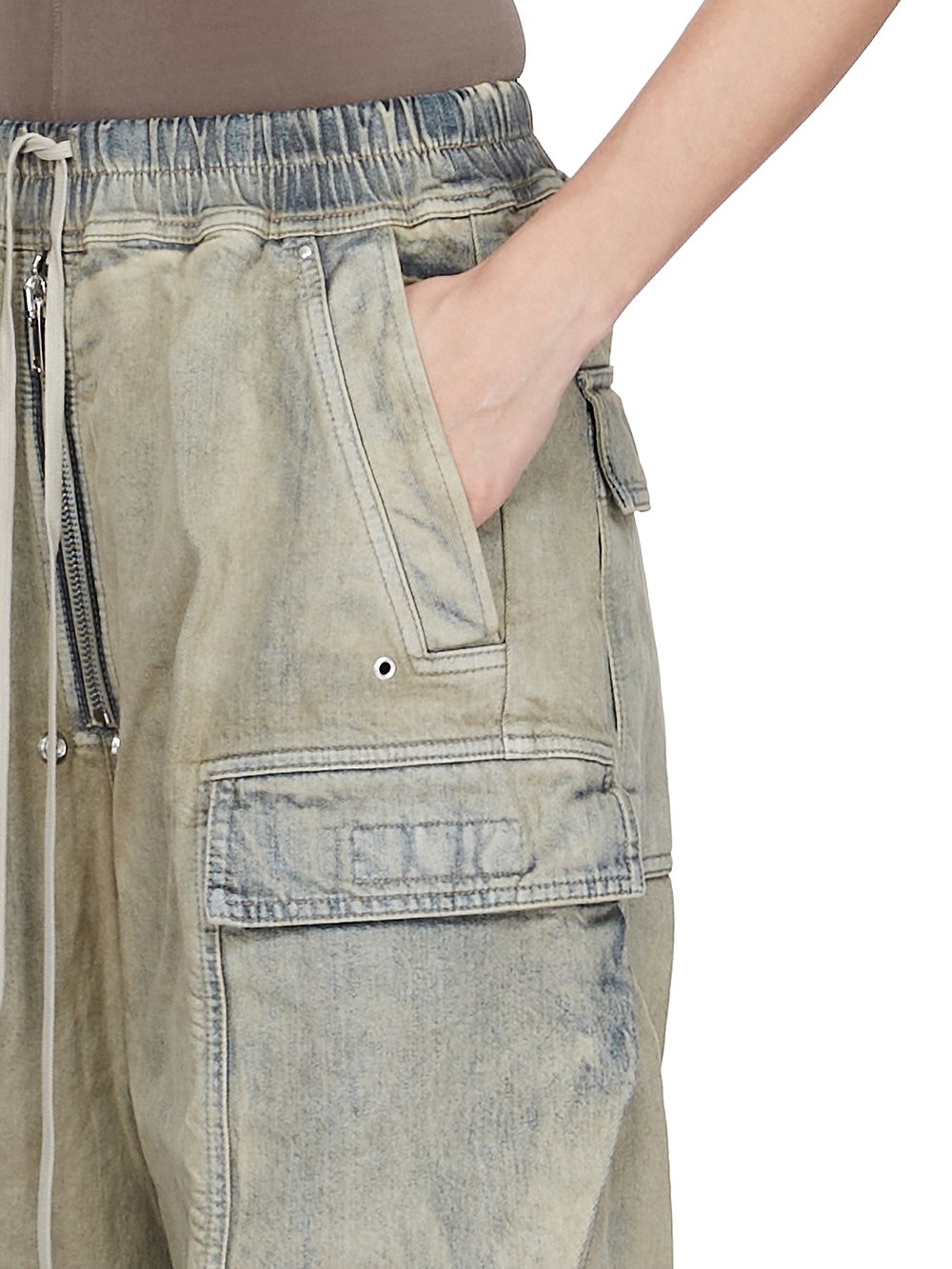 DS02E7324_DMP_38 | DOUBLE CARGO JUMBO BELAS