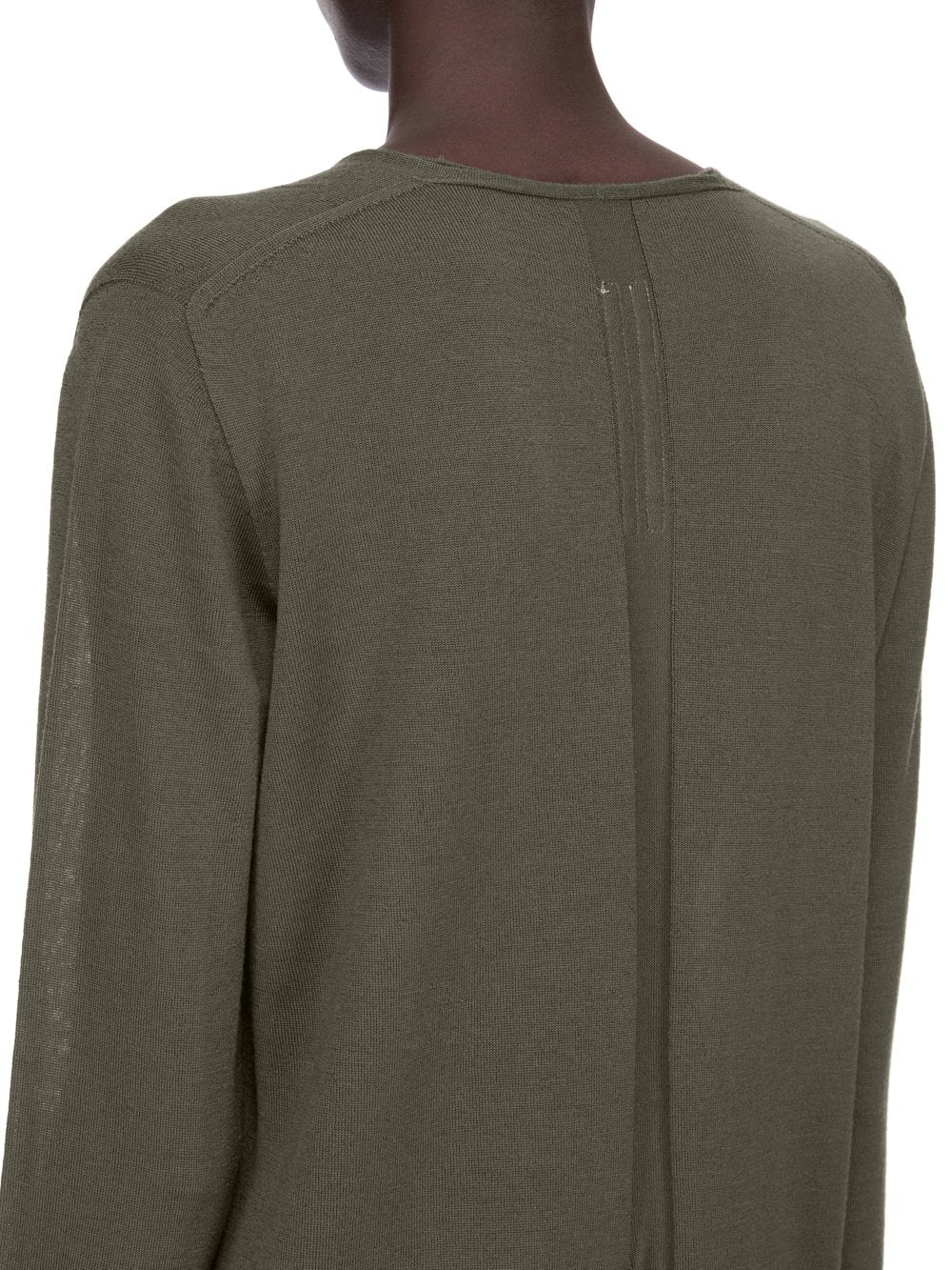 RP02E4668_M_25 | EXTREME V NECK PULL