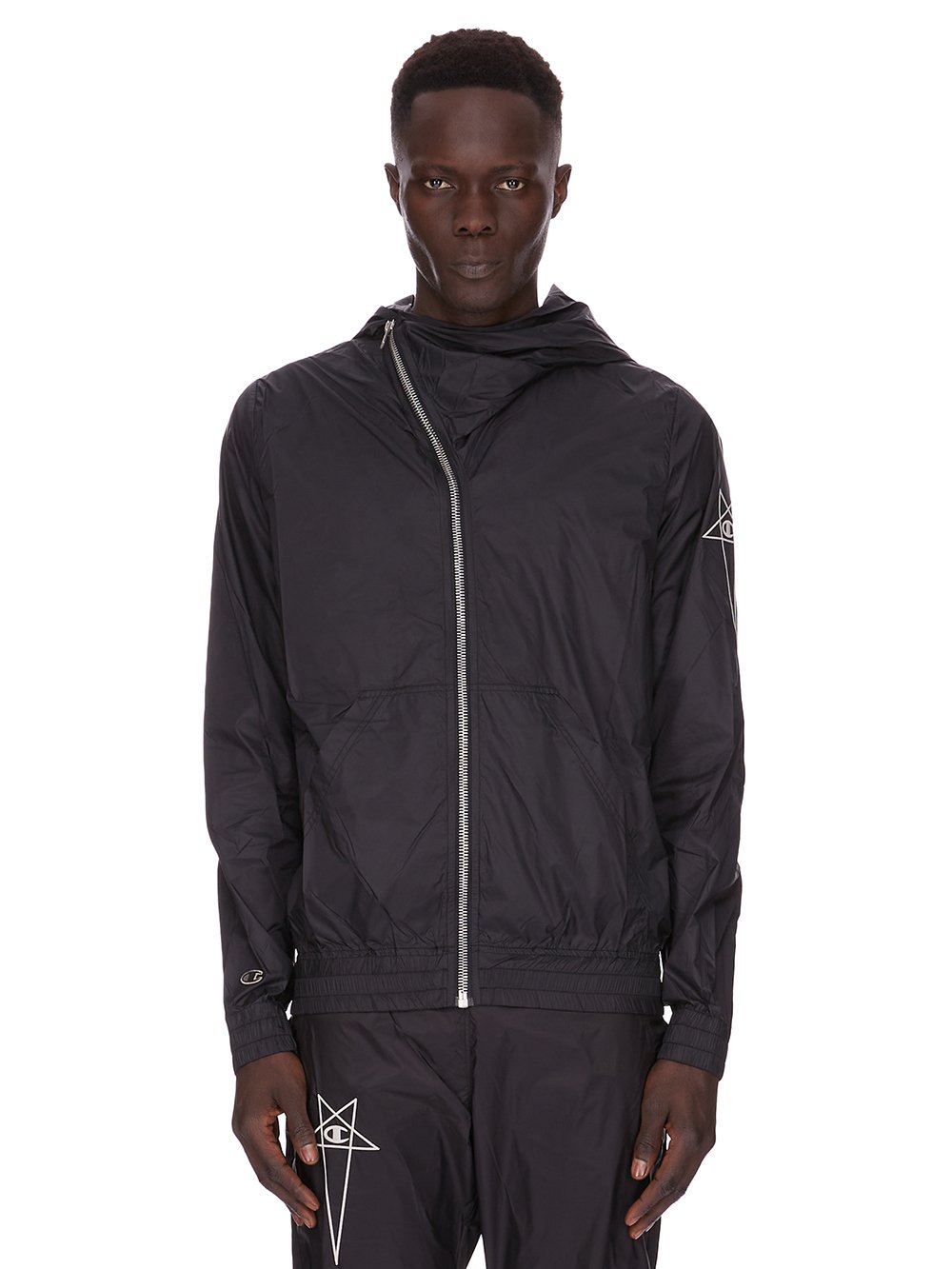 CM01E1664_CHNY_09_01