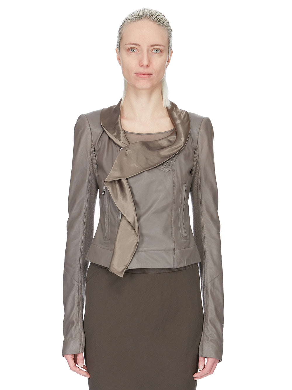 RP01F6706_LBYN_34_01