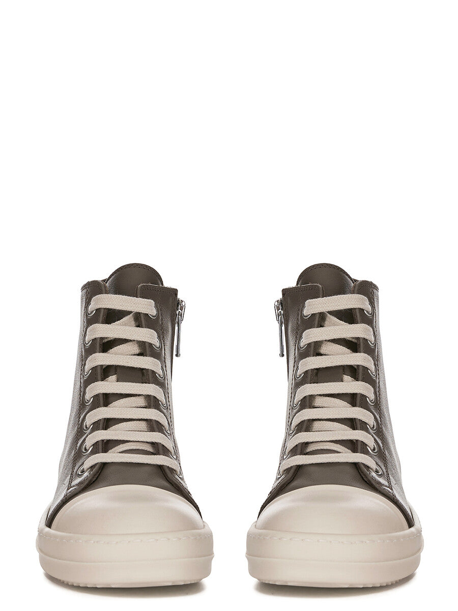 BG01F3895_LMU_3411 | SNEAKS