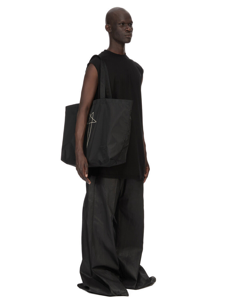 DA01F4432_NVCEM8_0908 | SHOPPER