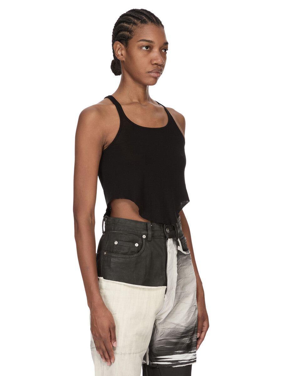 DS01F4100_BH_09 | BASIC TANK CROPPED