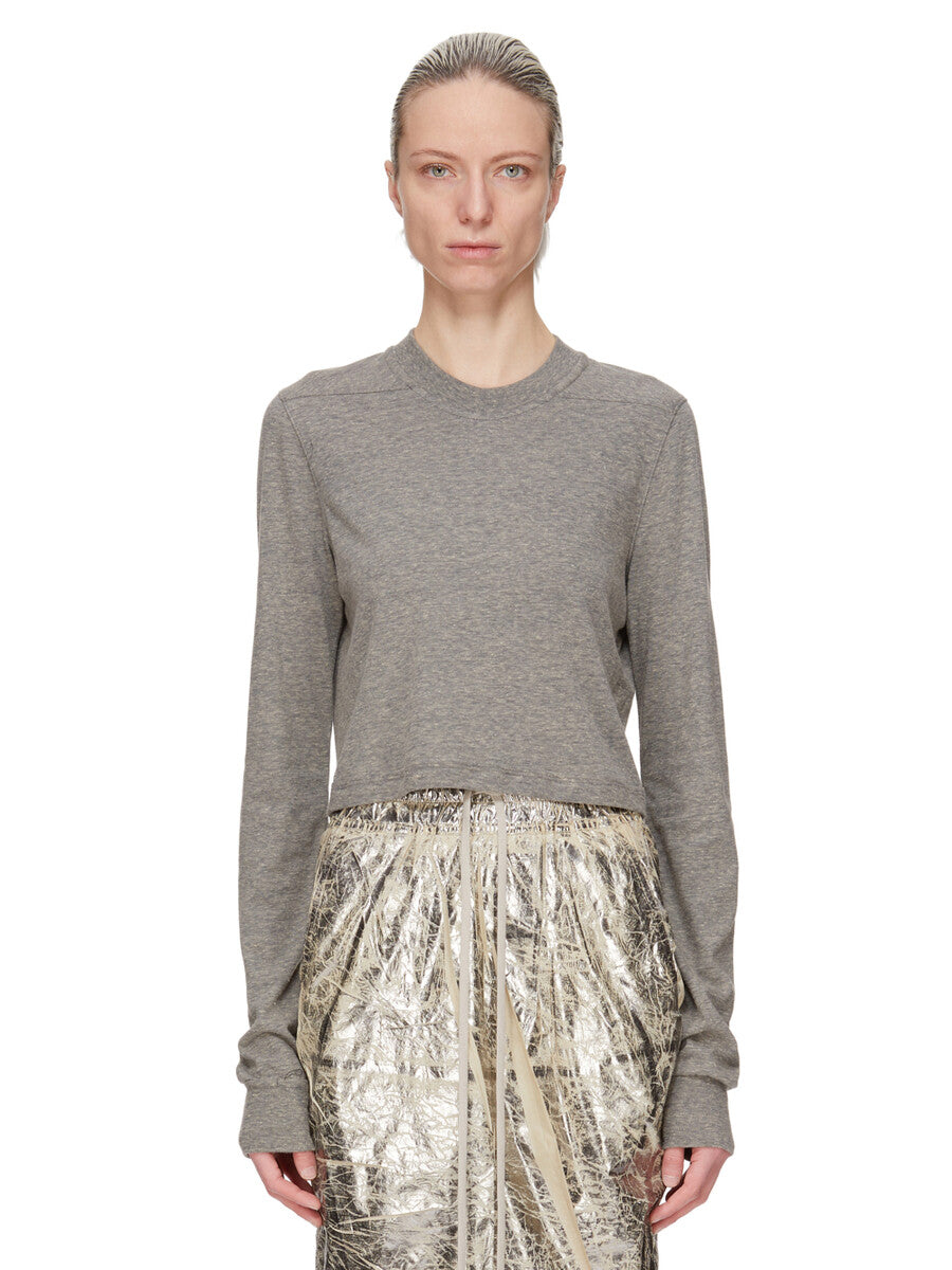 DS02E7200_JGM_178 | LS CROPPED SMALL LEVEL T