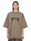DU02F6259_RNEP5_3409 | TOMMY T