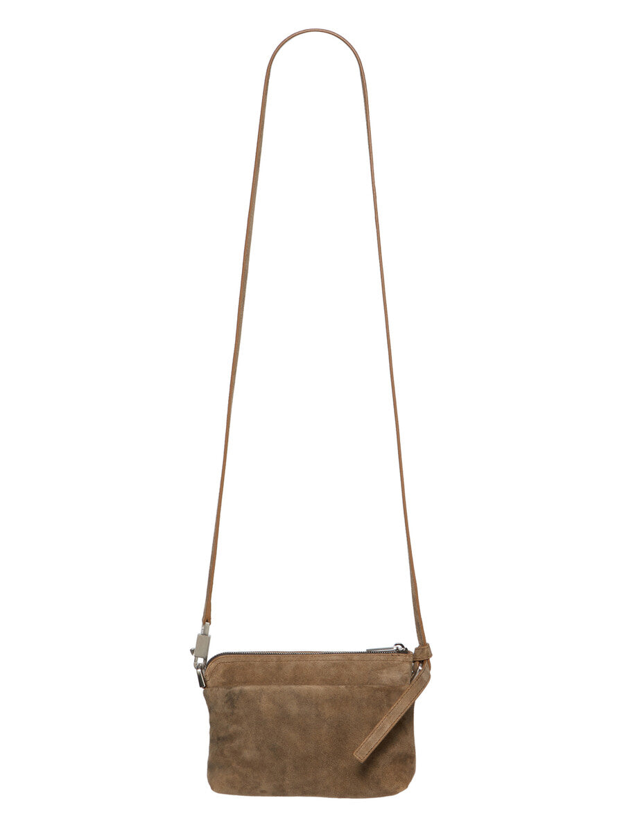 RA01F0825_LCSUPA_104 | SMALL ADRI