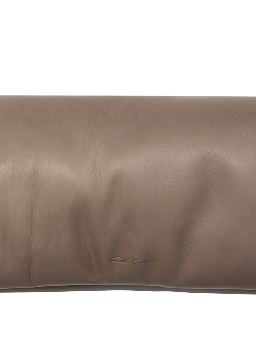 RA02F0923_LBLPT1_34 | CLUTCH
