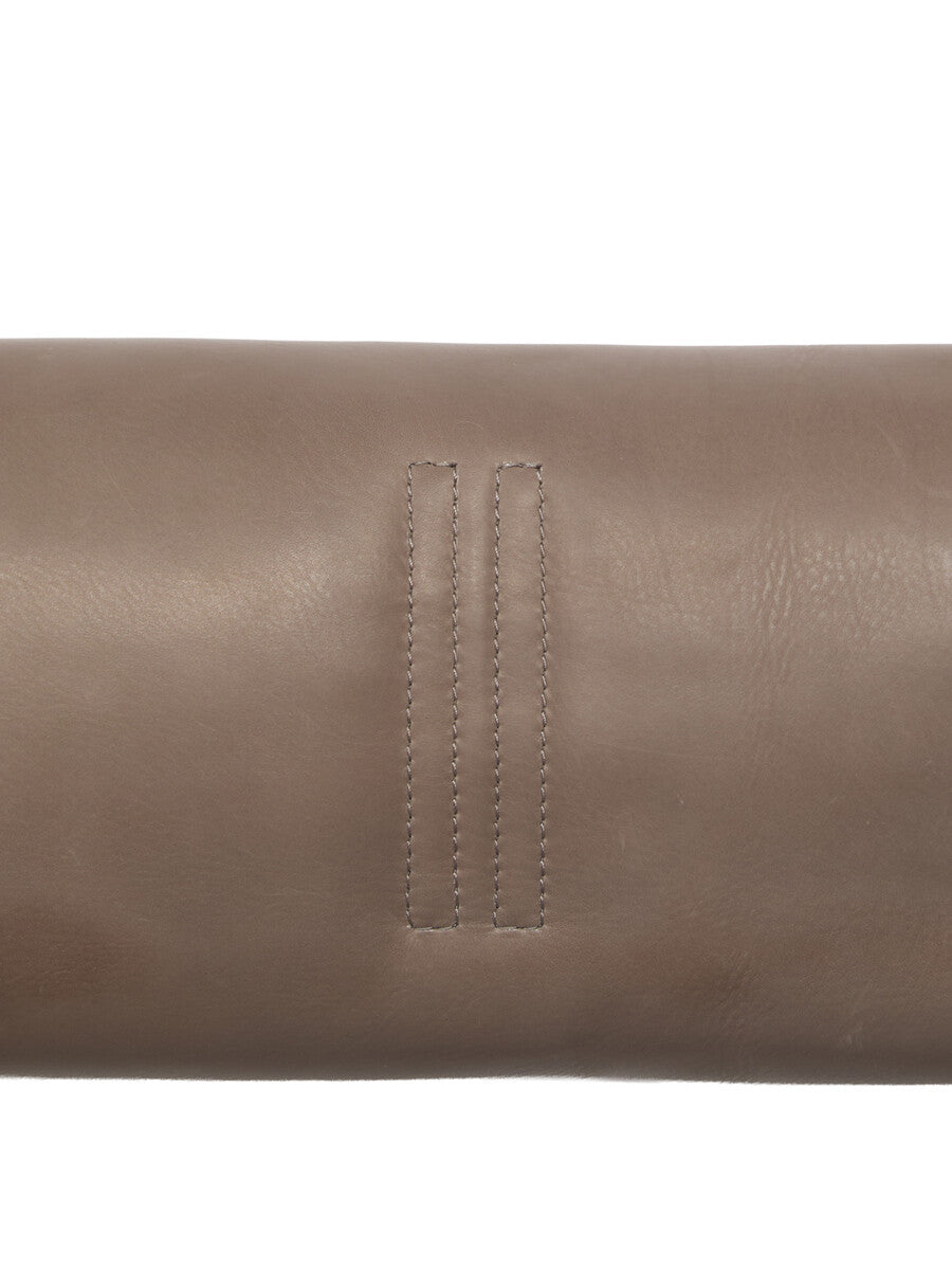 RA02F0923_LBLPT1_34 | CLUTCH