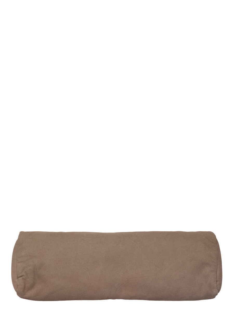 RA02F0923_LBSPAH_34 | CLUTCH