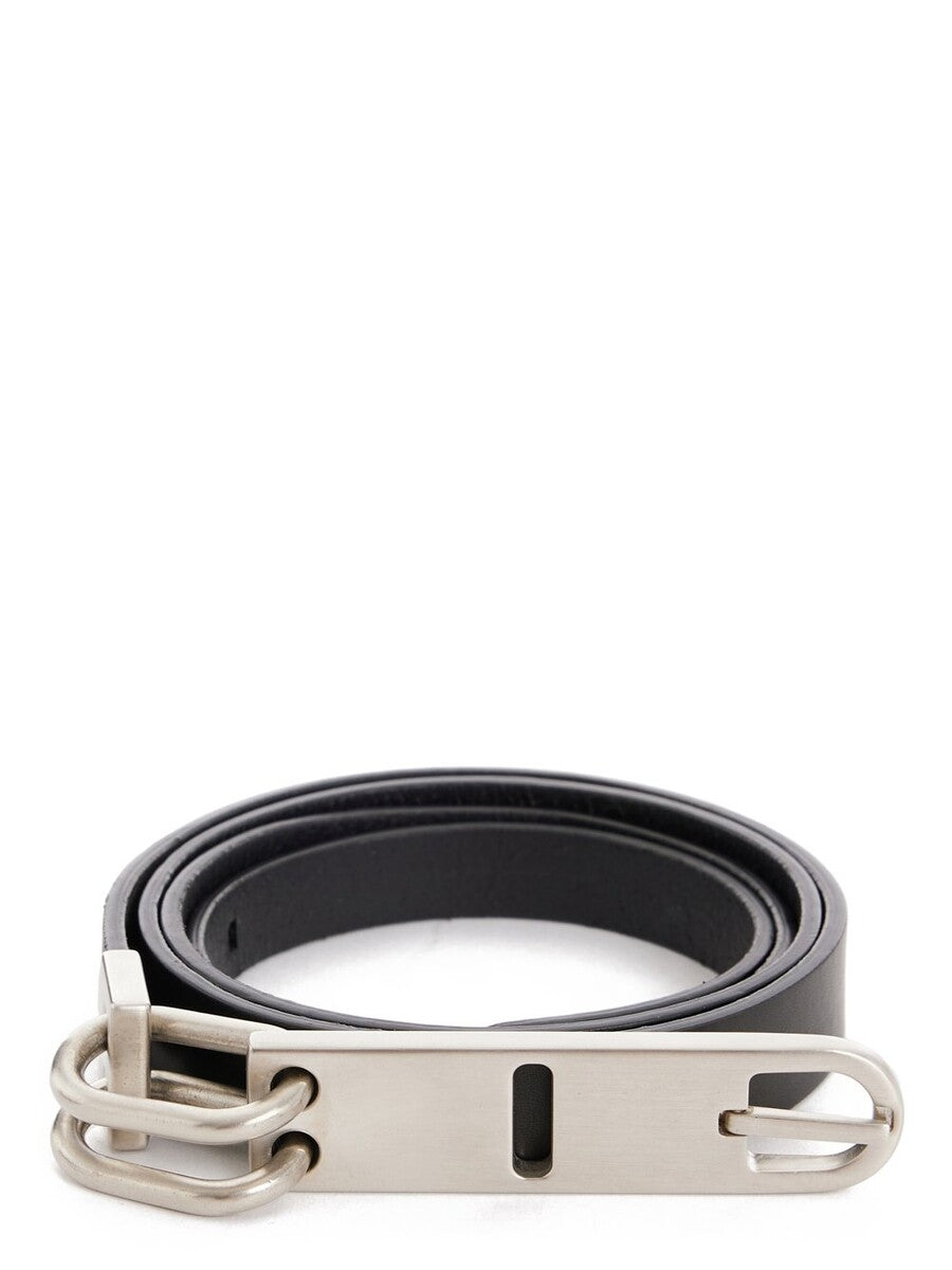 Fashion related image used in ecommerce context featuring designer aesthetic and visual storytelling