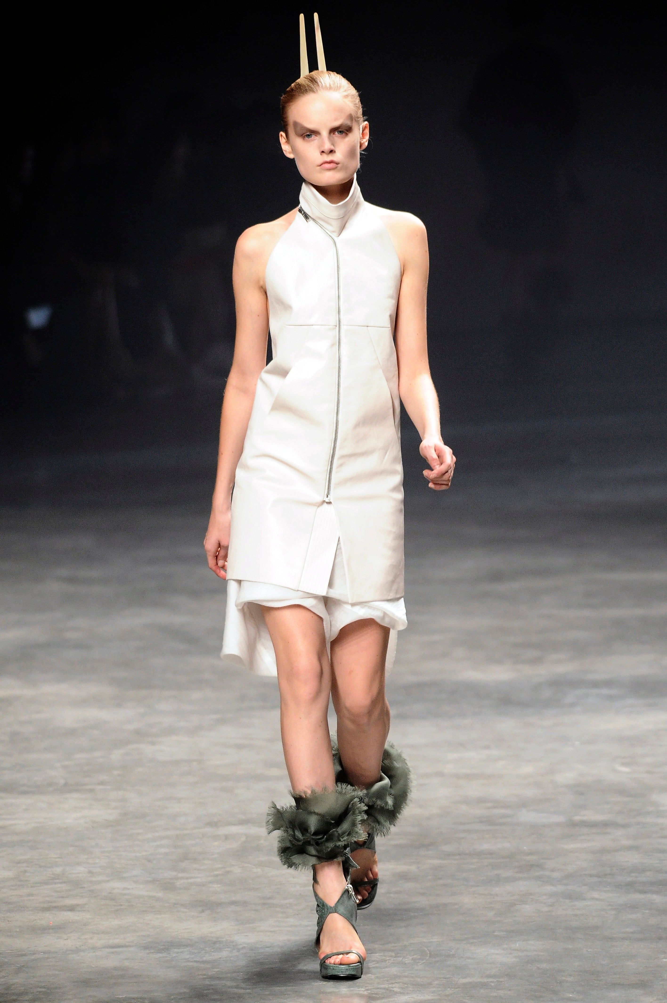 【希少・名作】Rick Owens 11SS ANTHEM期 インターシャ XS Rick Owen's SS11 ANTHEM Womens Runway Collection - 4k Ultra HD