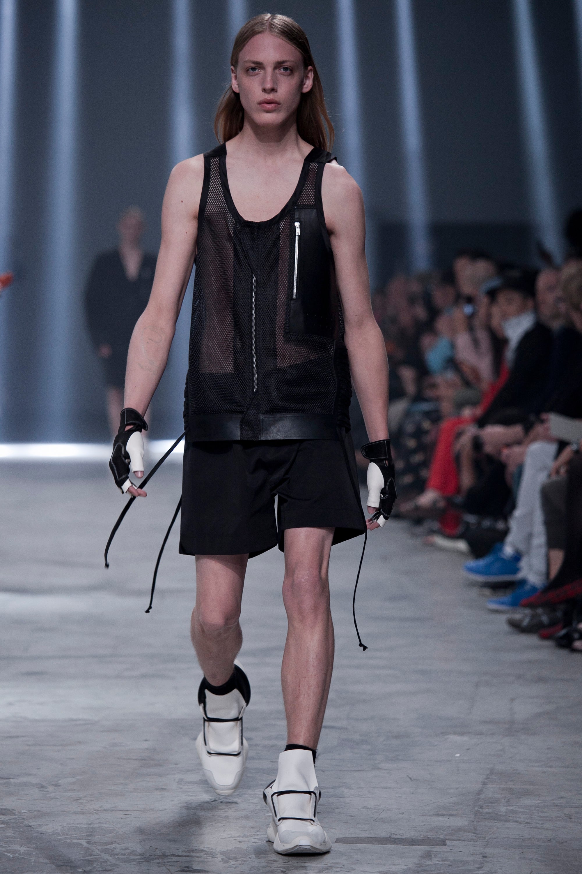 Rick Owens　14ss vicious コレクション ヘッドギア RICK OWENS | OFFICIAL WEBSITE