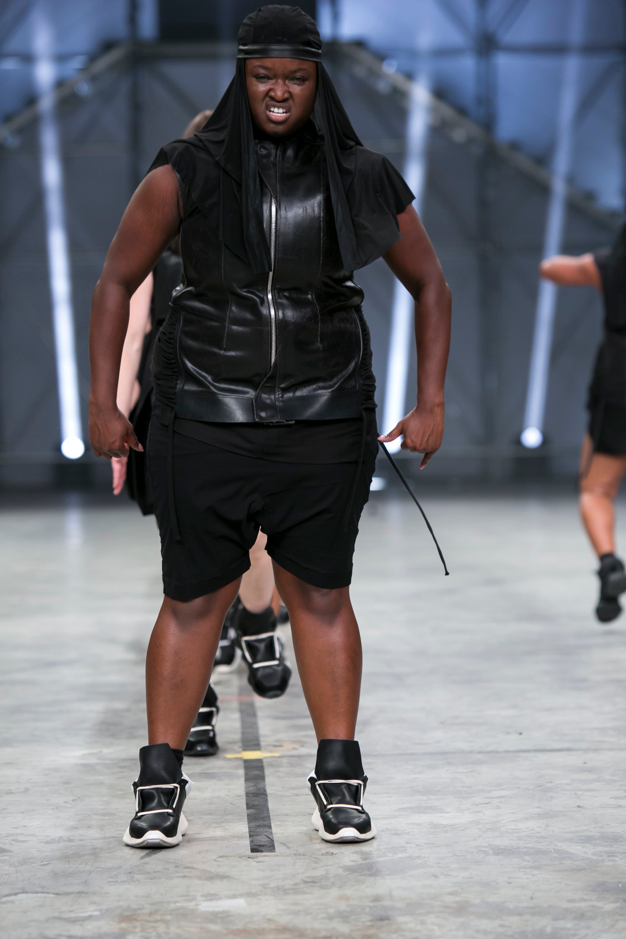 Rick Owens　14ss vicious コレクション ヘッドギア RICK OWENS | OFFICIAL WEBSITE
