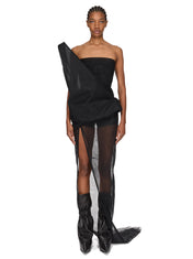 Fashion related image used in ecommerce context featuring designer aesthetic and visual storytelling