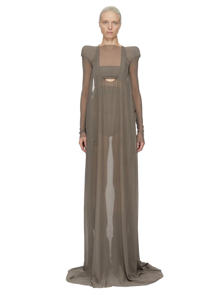 Fashion related image used in ecommerce context featuring designer aesthetic and visual storytelling