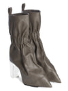 Fashion related image used in ecommerce context featuring designer aesthetic and visual storytelling