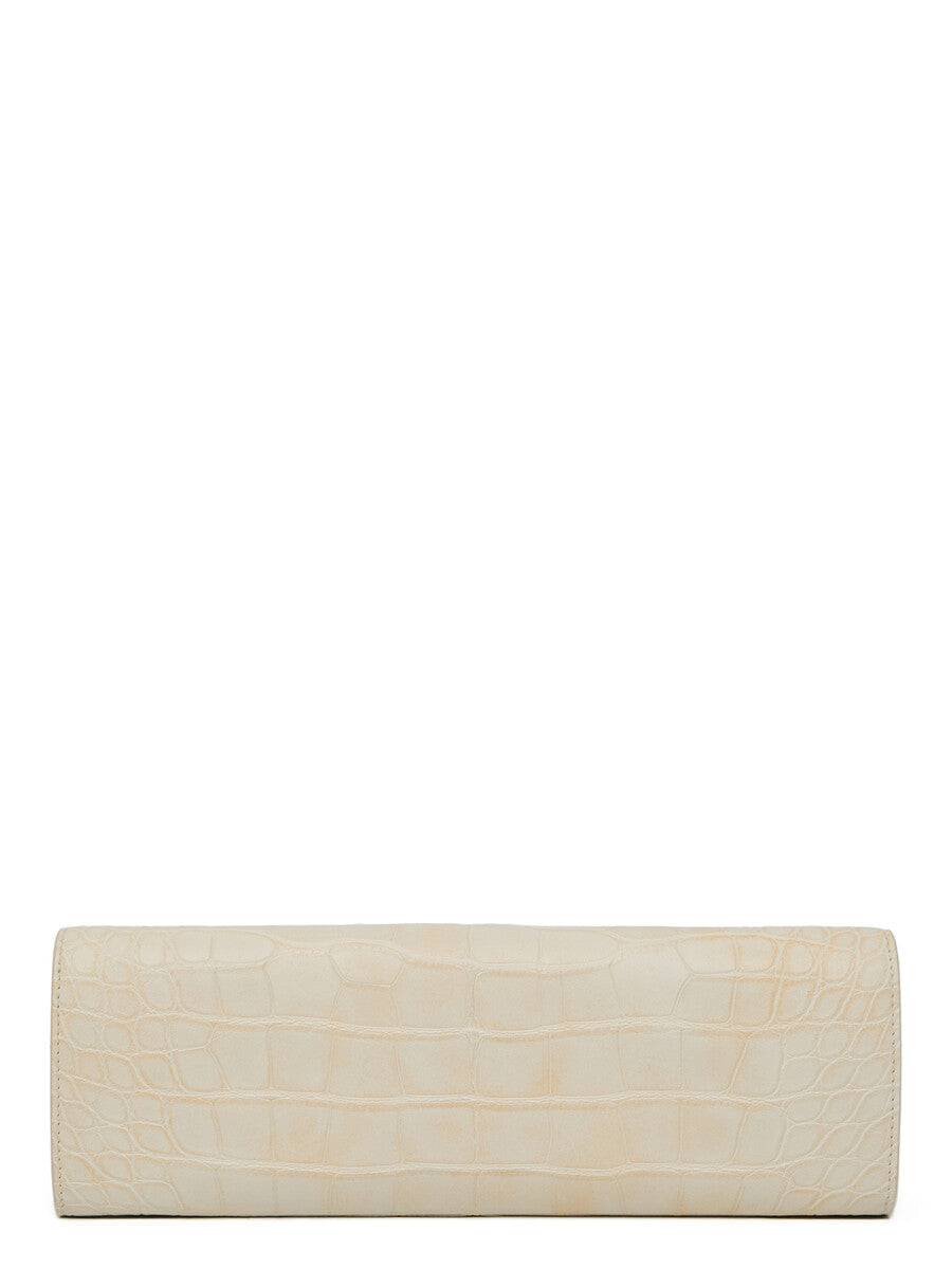 RO02E4423_LA11_11 | CLUTCH