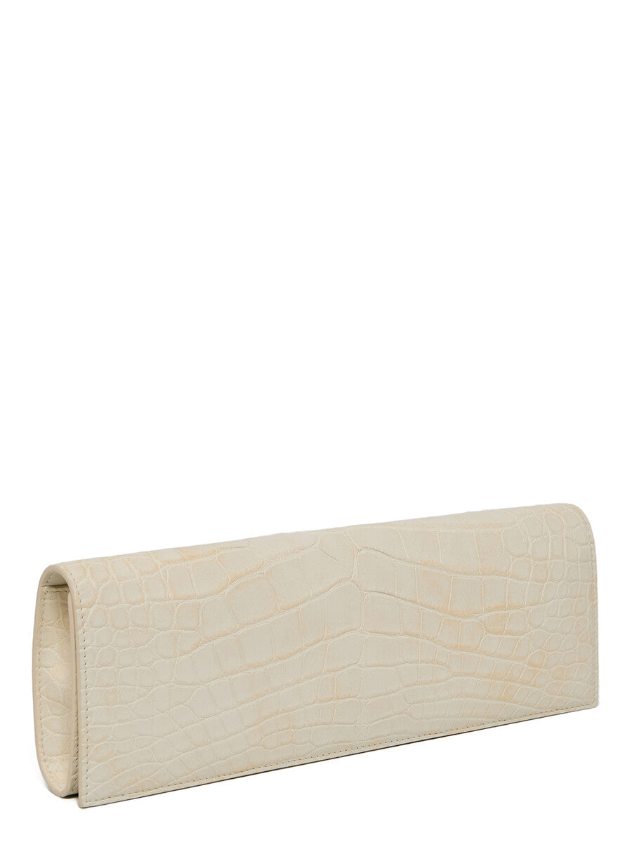 RO02E4423_LA11_11 | CLUTCH