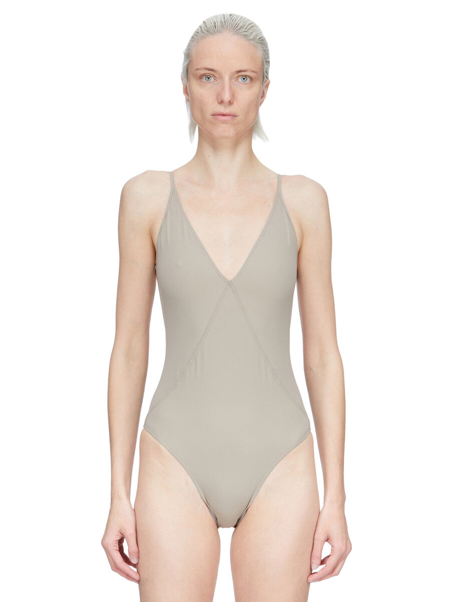 RP01F6085_NS_74 | DEEP V BATHER