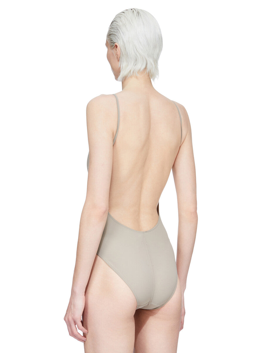 RP01F6085_NS_74 | DEEP V BATHER