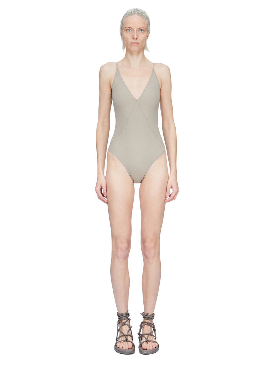 RP01F6085_NS_74 | DEEP V BATHER