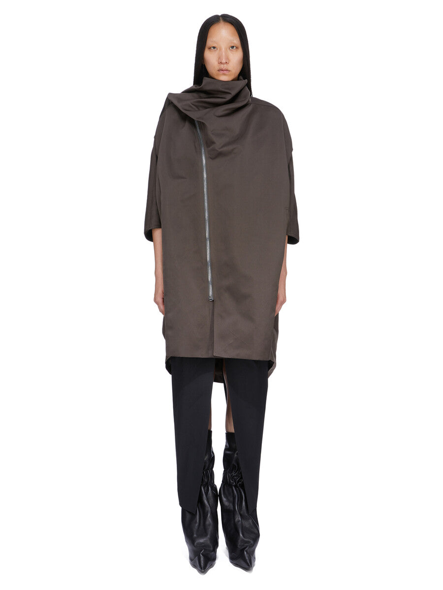 Fashion related image used in ecommerce context featuring designer aesthetic and visual storytelling