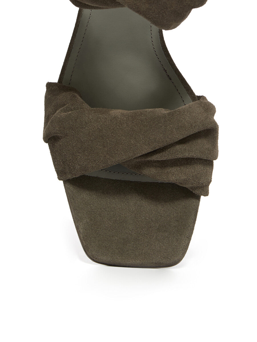 RP01F6884_LVS_35 | CANTILEVER 6 TWISTED