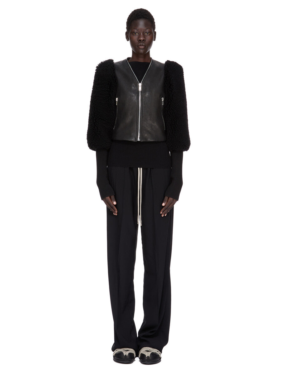 RP02E4728_LSHOGY_09 | CROPPED KLAUS