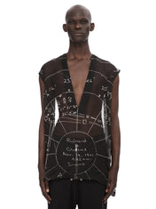 Fashion related image used in ecommerce context featuring designer aesthetic and visual storytelling