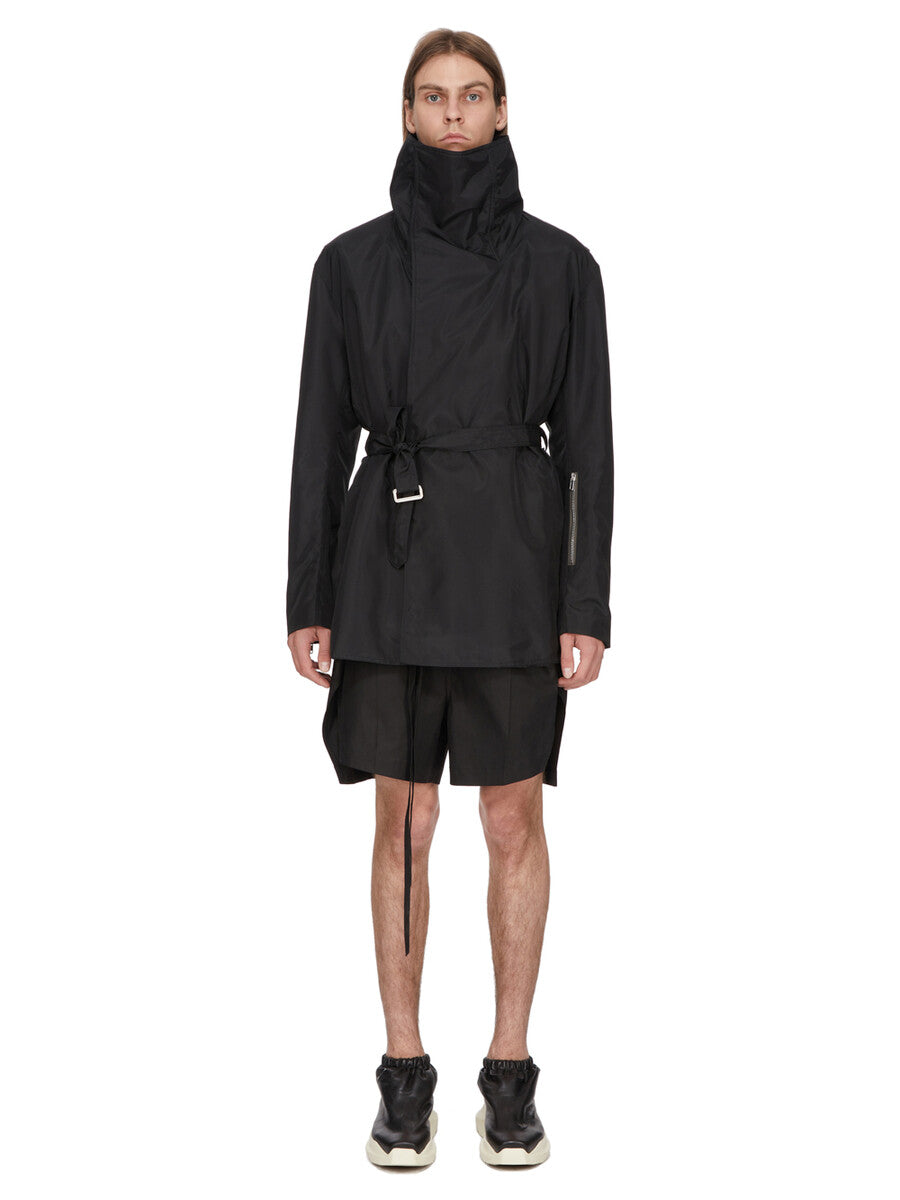 Fashion related image used in ecommerce context featuring designer aesthetic and visual storytelling