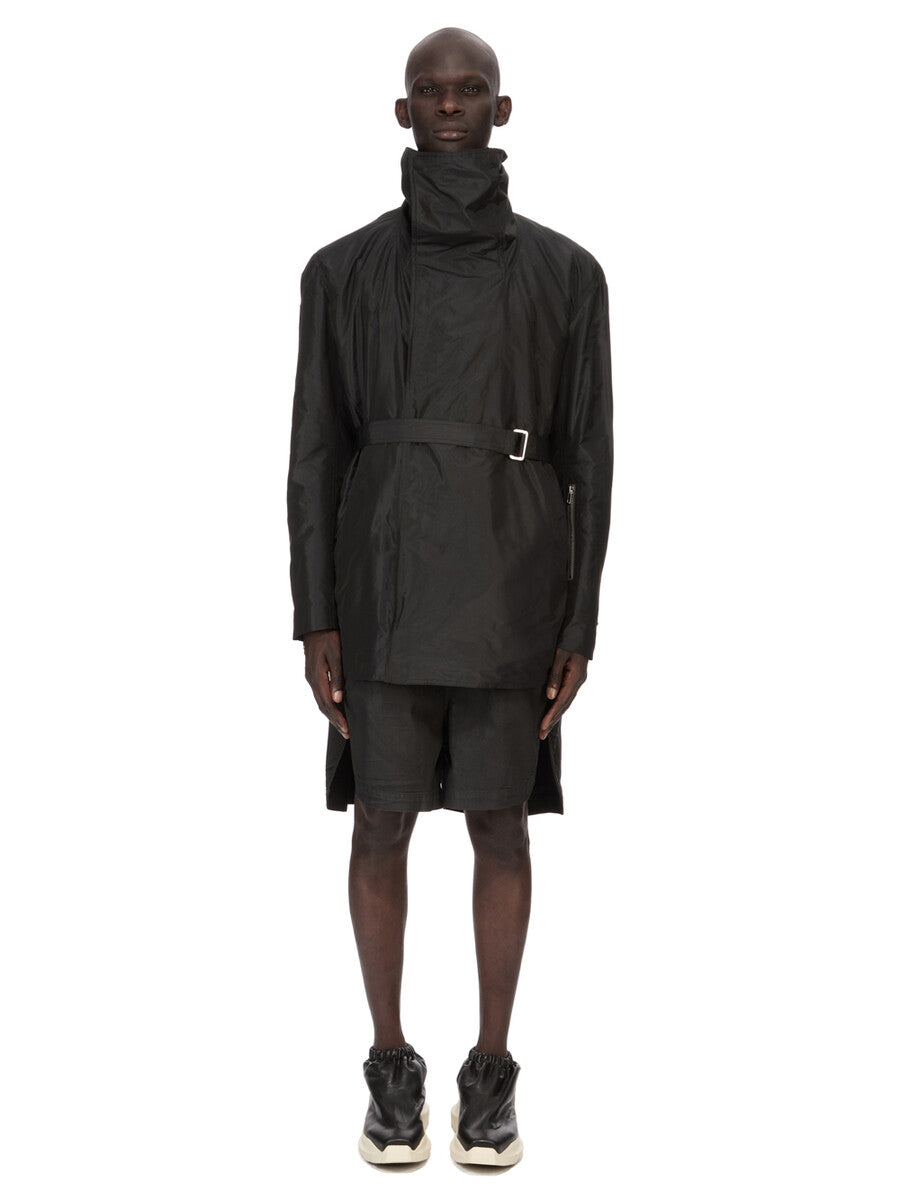 Fashion related image used in ecommerce context featuring designer aesthetic and visual storytelling
