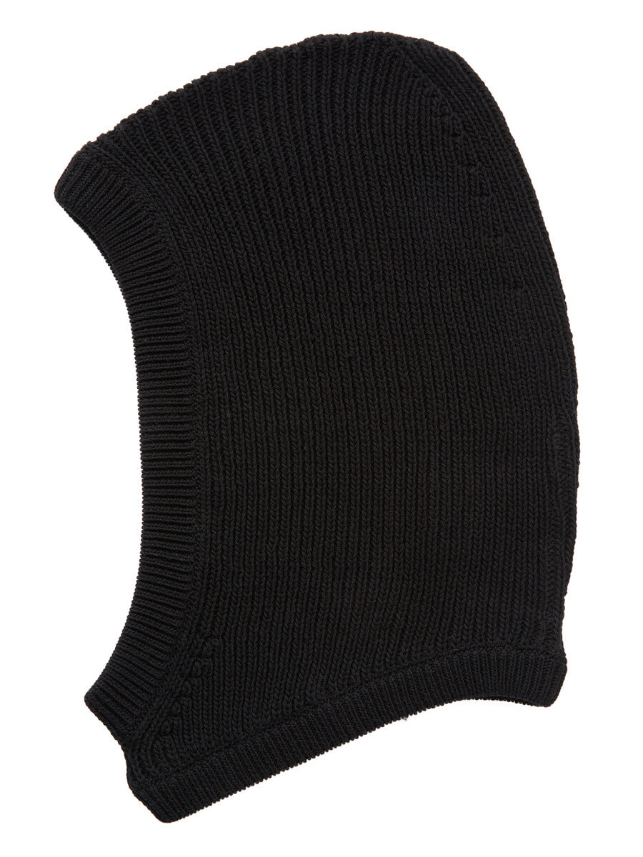 RU01F2481_KBC_09 | HOOD