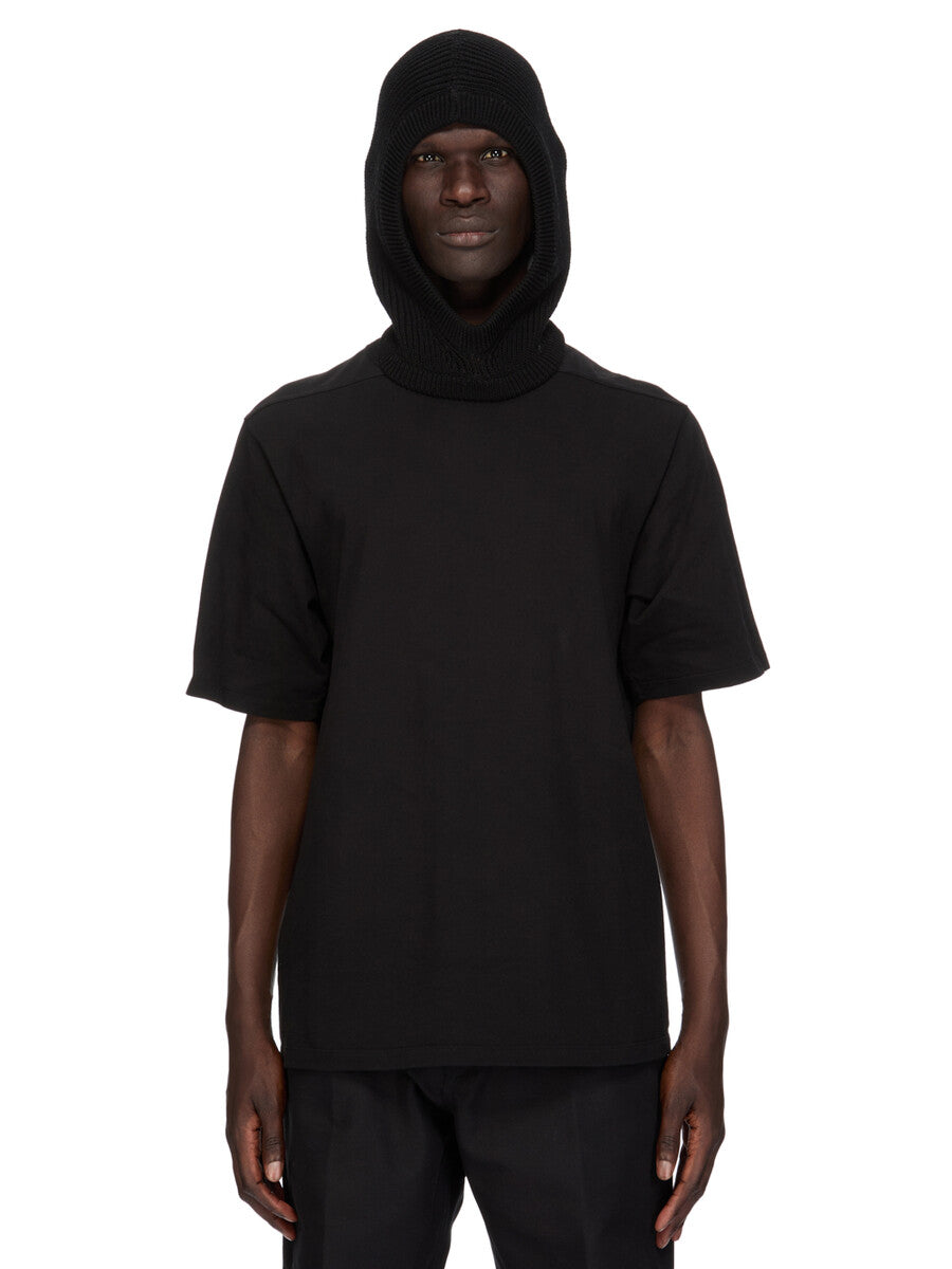 RU01F2481_KBC_09 | HOOD