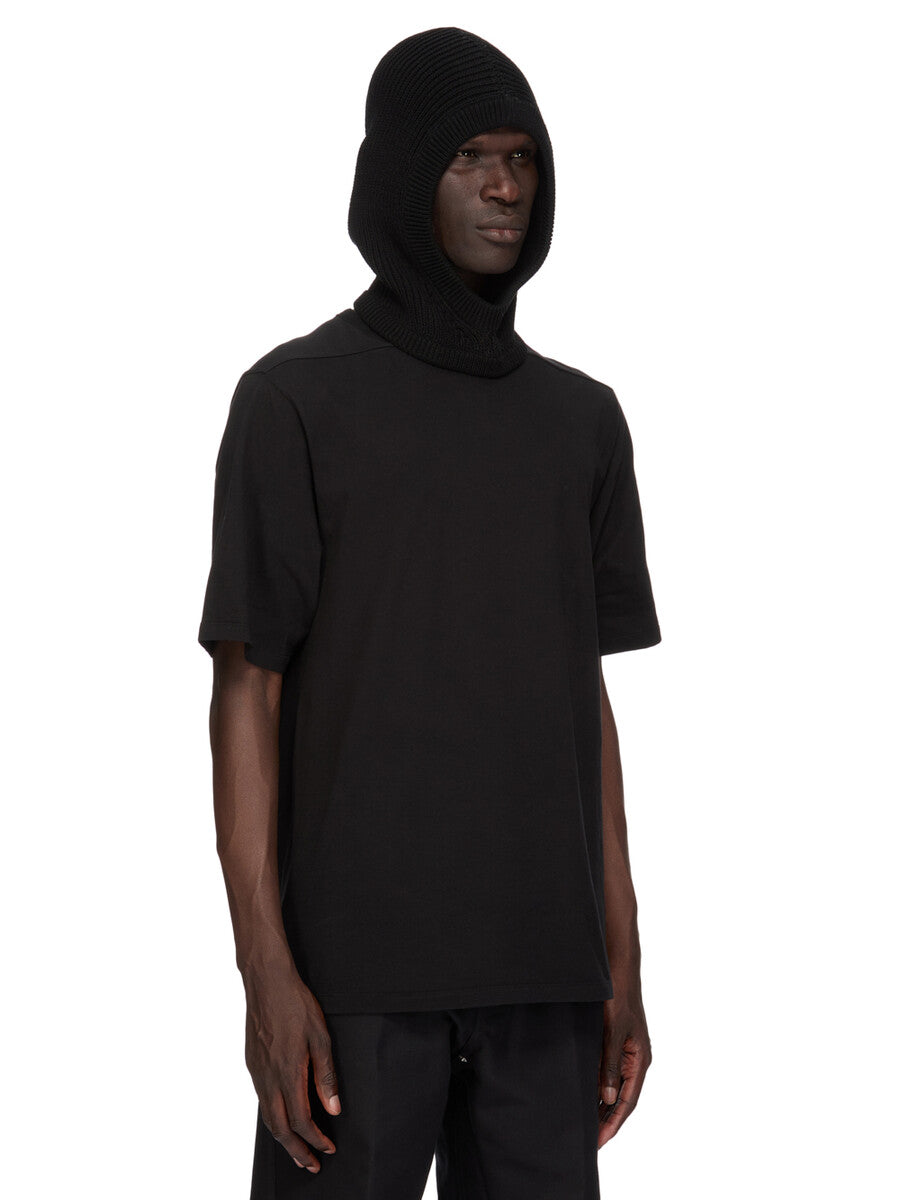 RU01F2481_KBC_09 | HOOD